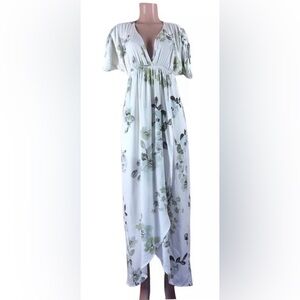 FINAL PRICE 💚 EUC Love Stitch Floral Deep V Neck Women Maxi Dress Size S